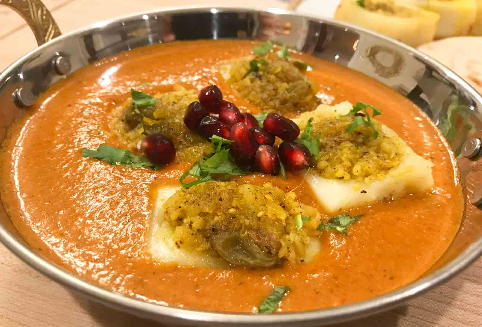Sweet & Spicy Stuffed Paneer In Kofta Curry Recipe