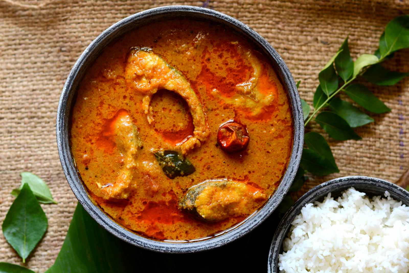 Chettinad Sura Meen Kuzhambu Recipe (Shark Fish Curry)