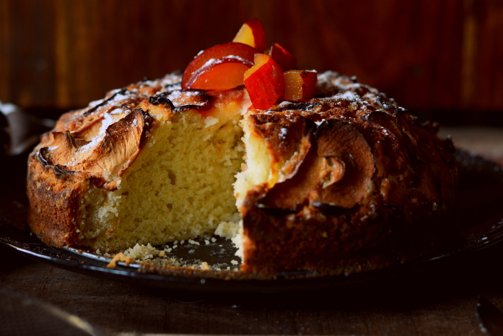 Eggless Cinnamon Flavoured Apple & Plum Cake Recipe