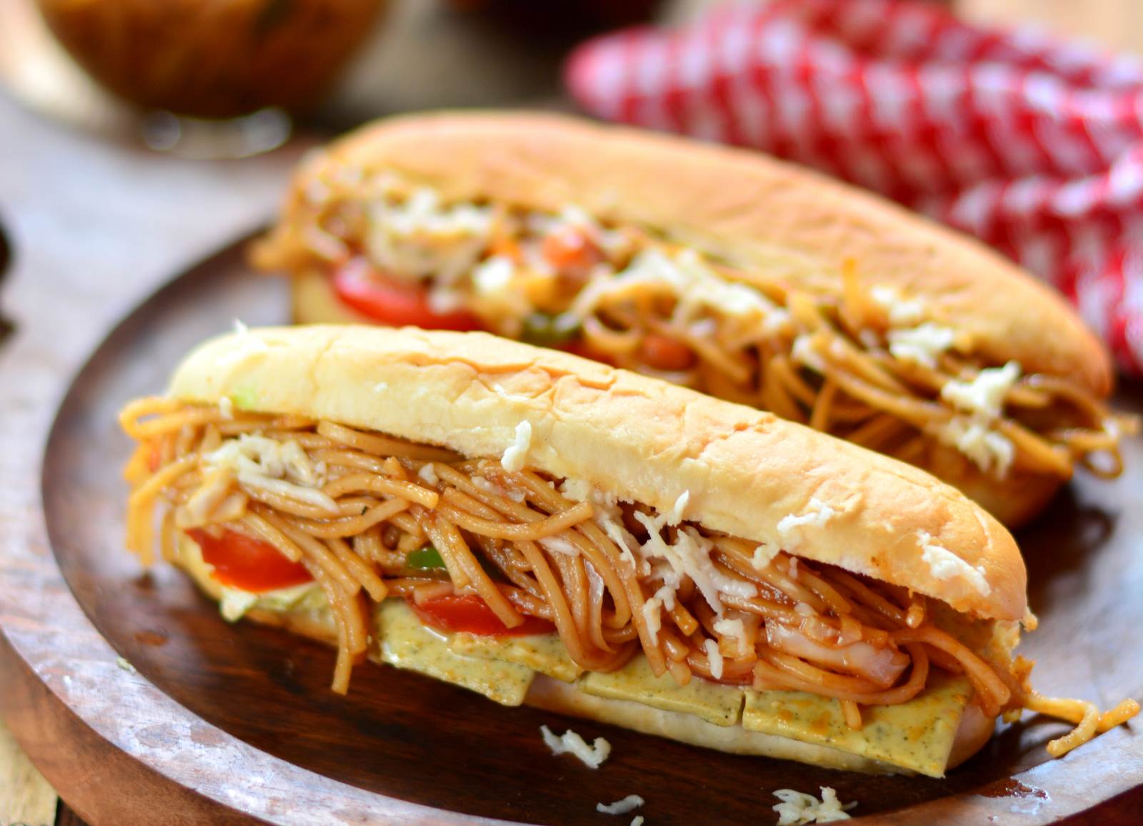 Schezwan Noodle Sandwich Recipe Schezwan Noodle Sandwich Recipe