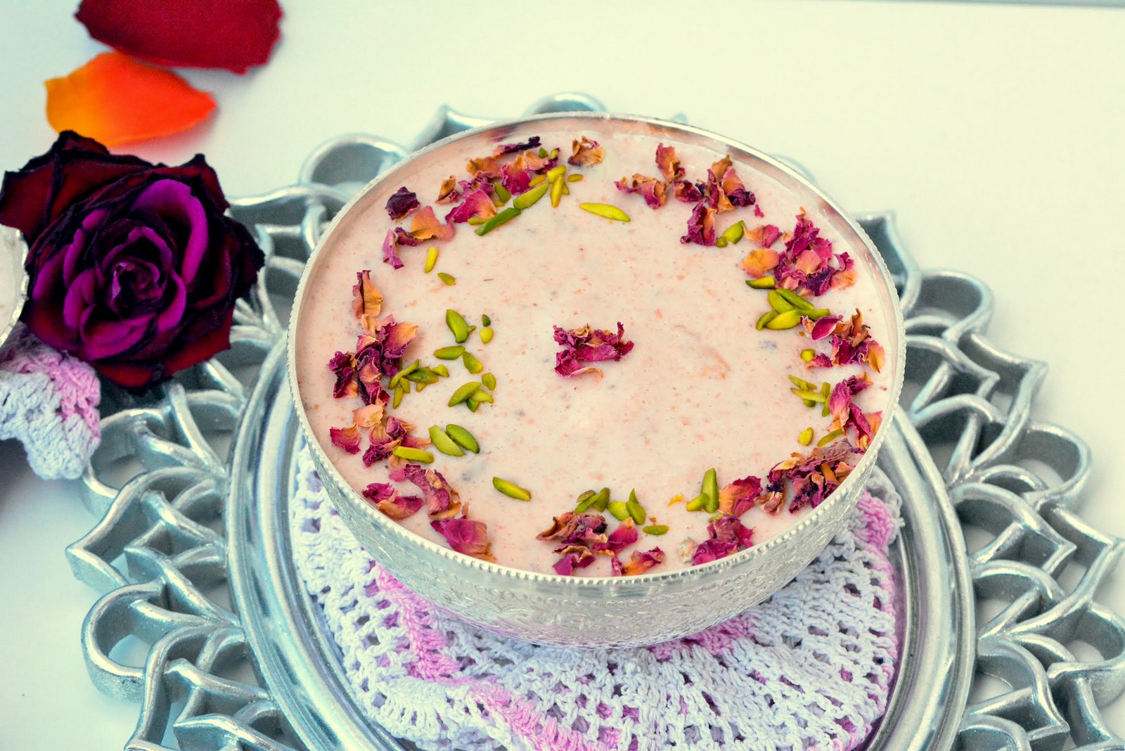 Rose Gulkand Phirni Recipe