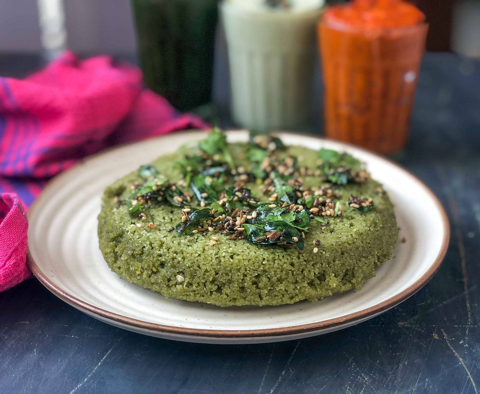 Green Chutney Rava Dhokla Recipe - Sooji Dhokla