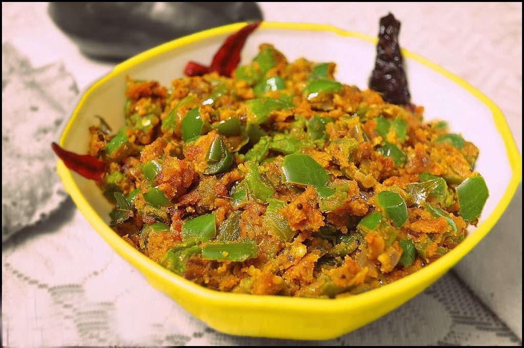 Bhopli Mirchi Chi Peeth Perun Bhaji Recipe