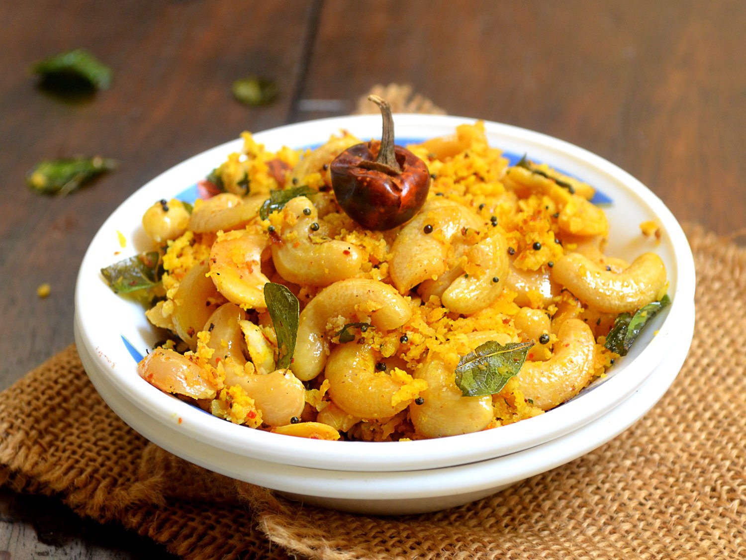 Karwar Style Bibya Usal Recipe (Spiced Cashew Nut Sabzi)