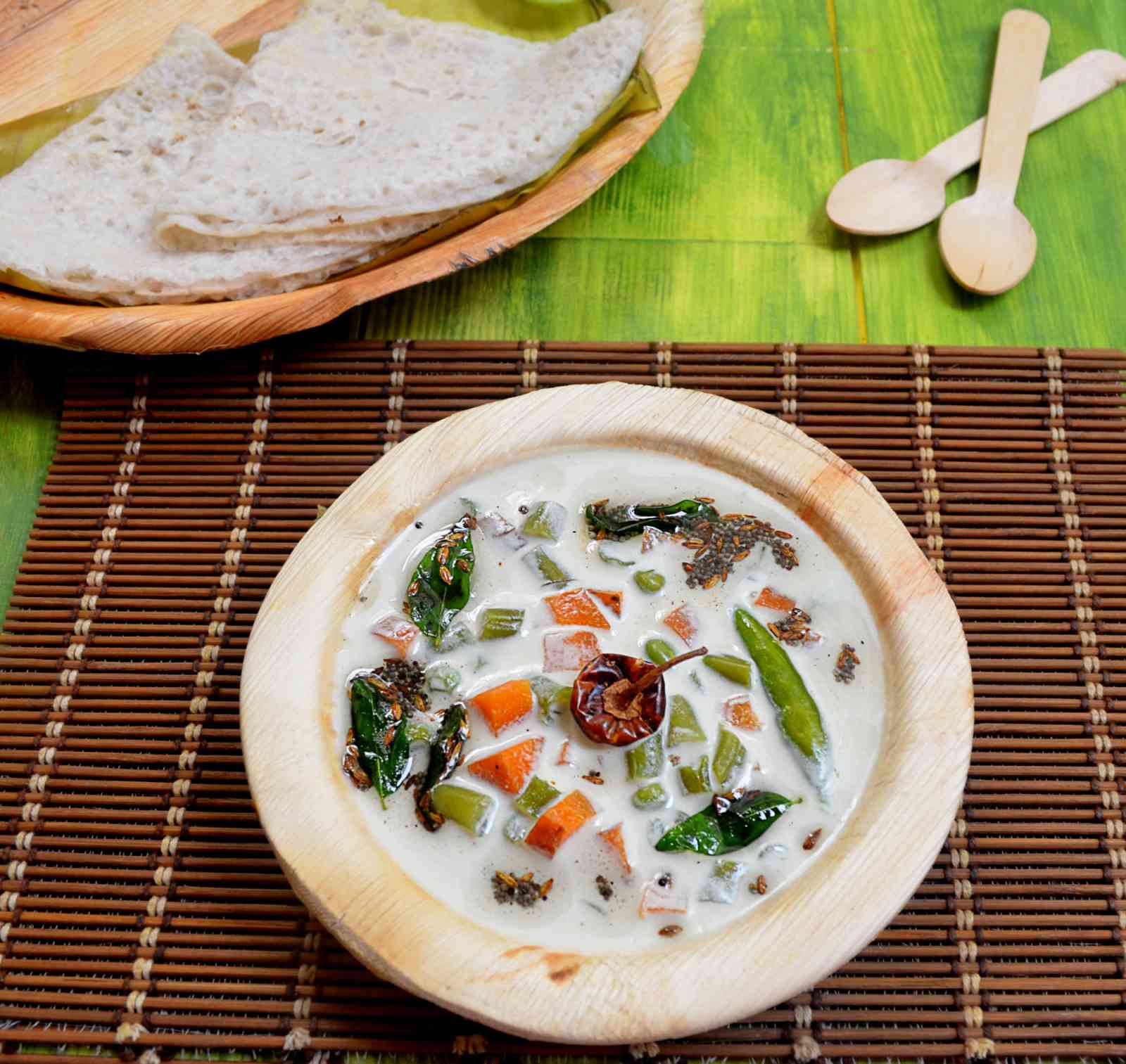 Karwar Style Valval Recipe (Mixed Vegetables In Coconut Milk)