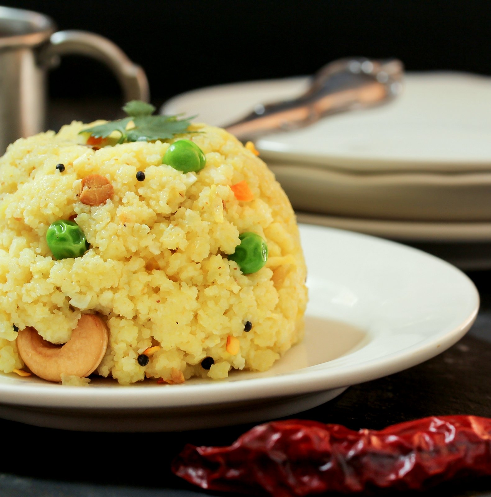 रवा पोंगल रेसिपी - Rava Pongal (Recipe In Hindi) रवा पोंगल रेसिपी - Rava Pongal (Recipe In Hindi)