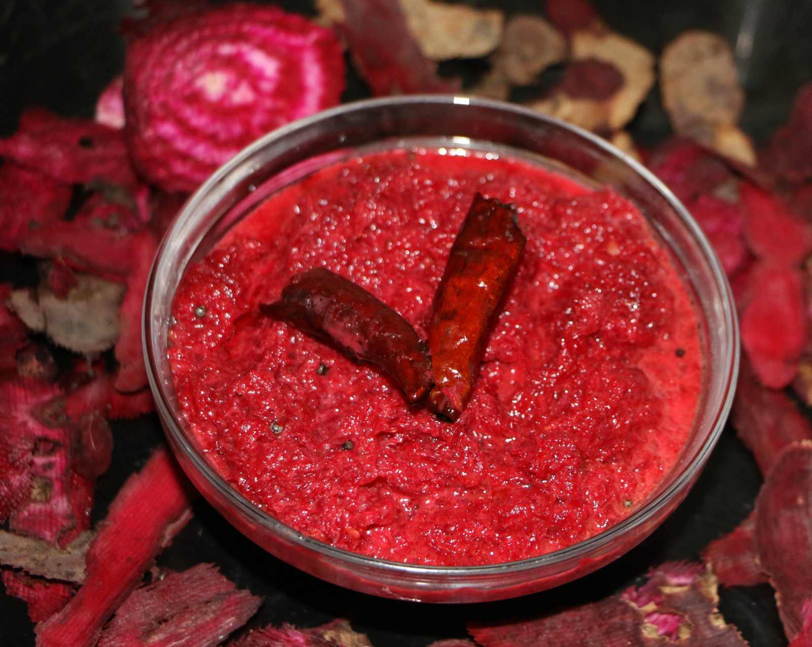 केरला स्टाइल बीटरूट पछडी रेसिपी - Kerala Style Beetroot Pachadi (Recipe In Hindi)