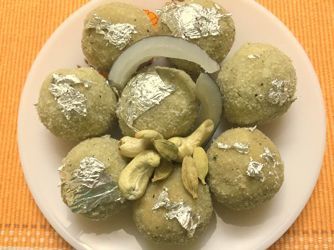 Atukula Ladoo Recipe - Sweetened Poha Energy Balls