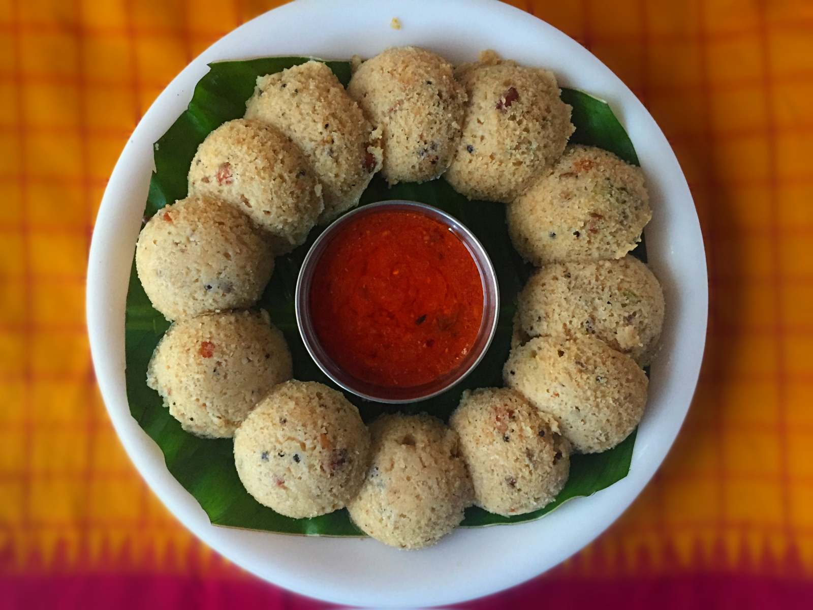 Godhumai Idli Recipe (Instant Whole Wheat Flour Idli) Godhumai Idli Recipe (Instant Whole Wheat Flour Idli)
