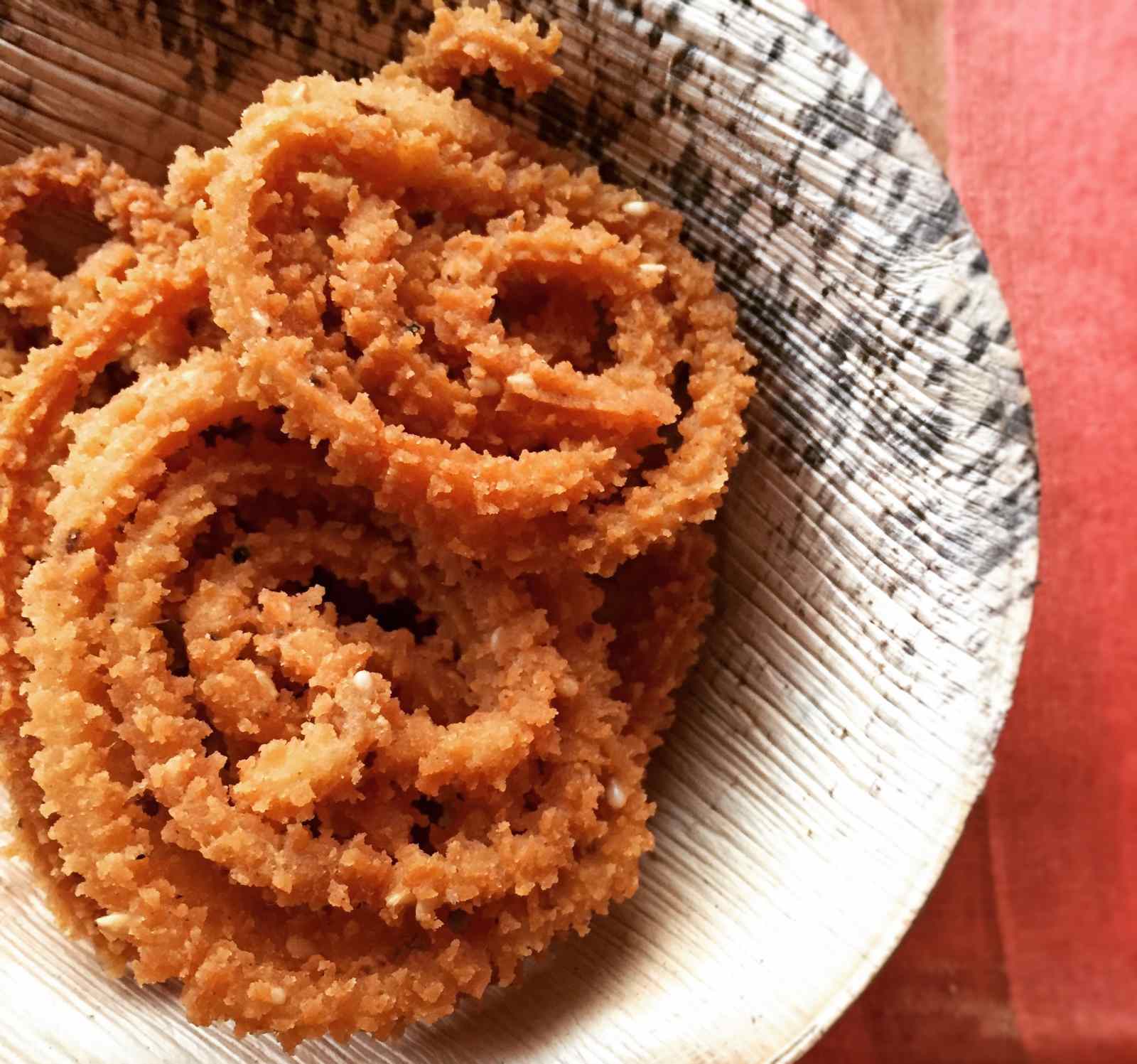 Pepper Murukku Recipe - South Indian Style Chakli