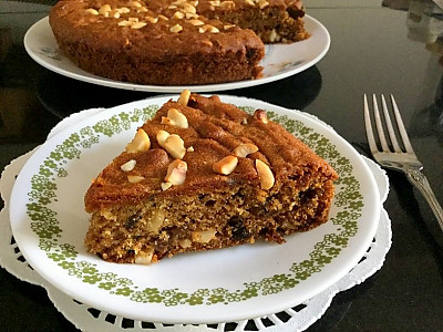 ChocoVanilla Nut Cake Recipe by SamIsHere  Cookpad