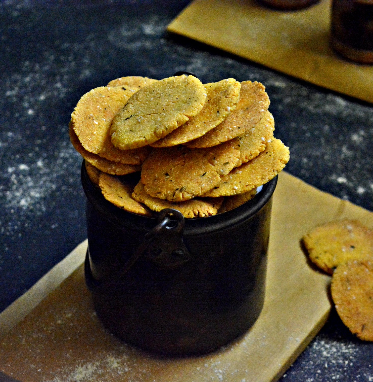 Makki Ki Baked Mathri Recipe (Baked Cornmeal Flaky Biscuit)