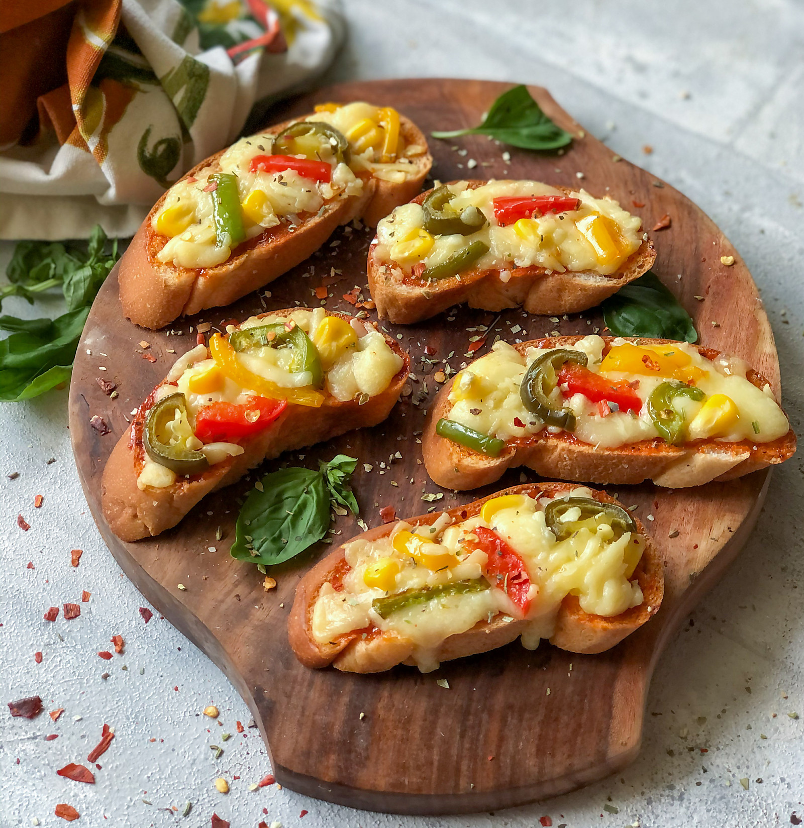 Roasted Peppers & Cheese Crostini Recipe