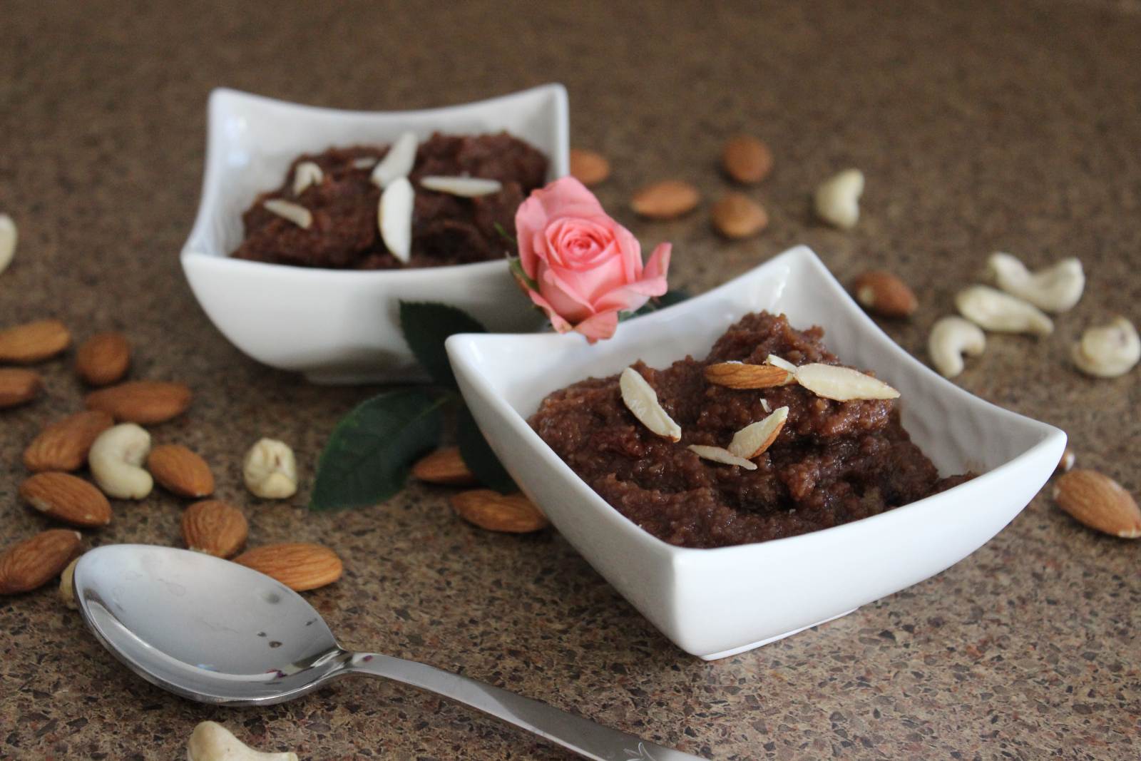 Chocolate And Semolina Halwa Recipe