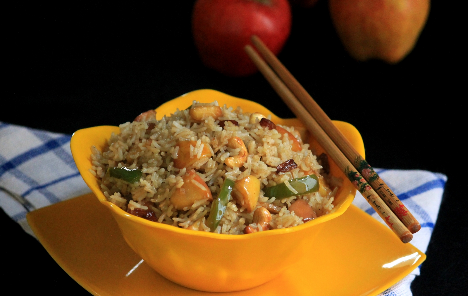 Chinese Vegetarian Fried Rice With Apples Recipe