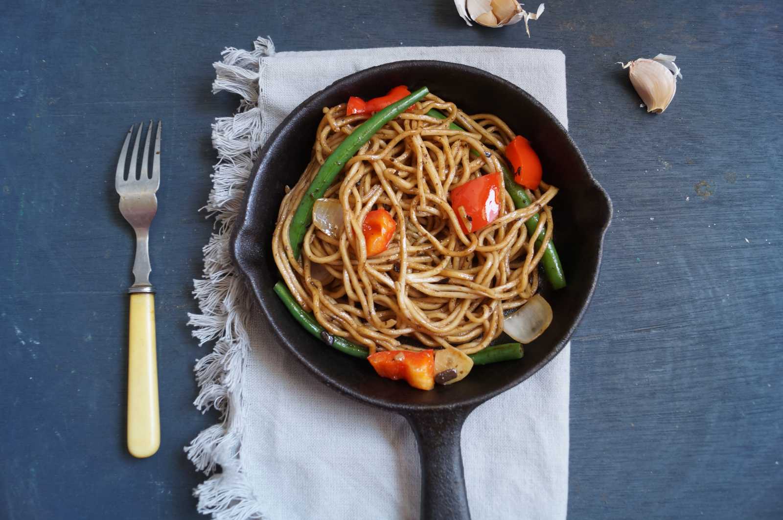Black Bean Noodles Recipe By Archana S Kitchen
