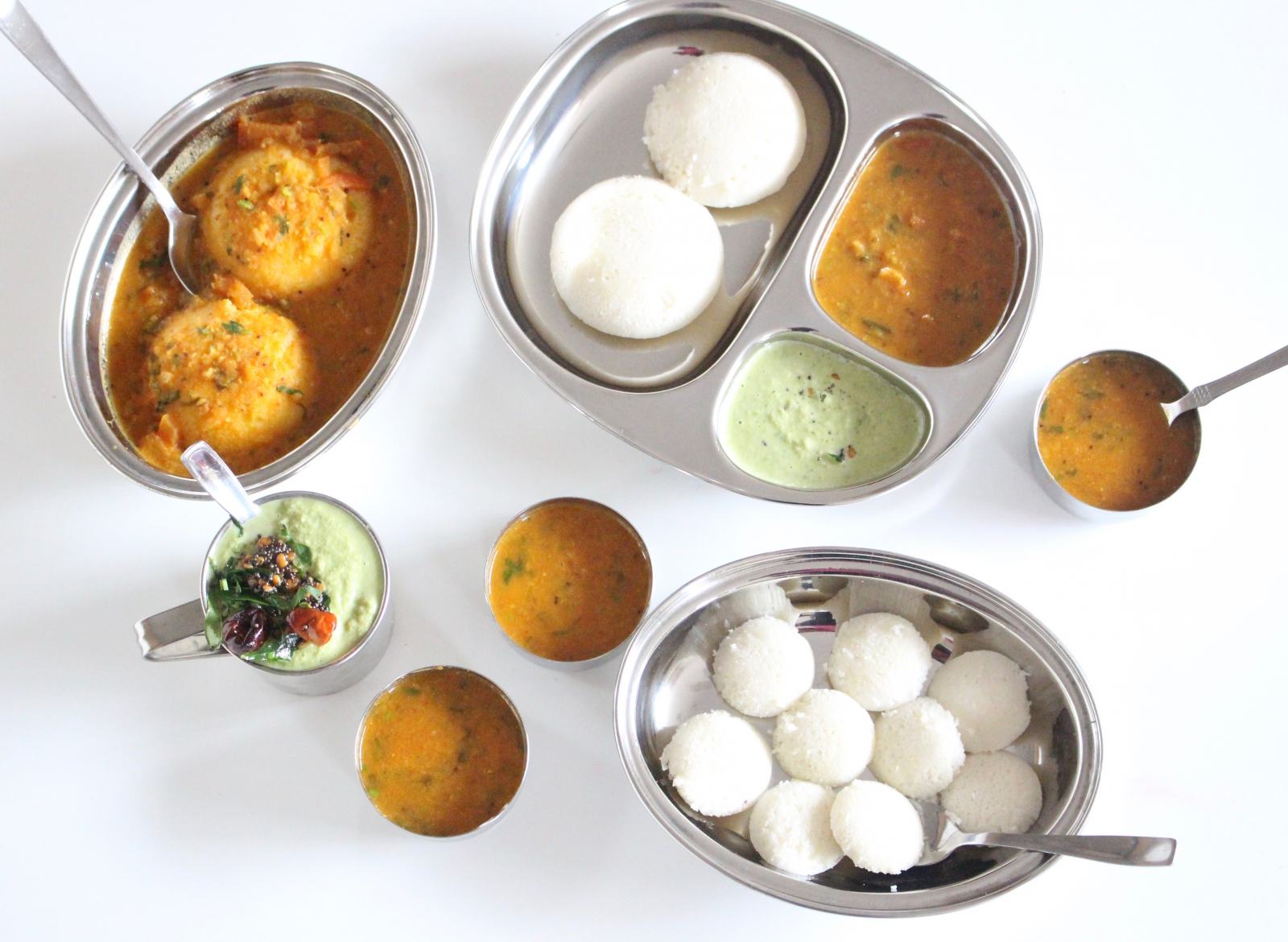Bangalore Restaurant Style Sambar Recipe - For Idlis