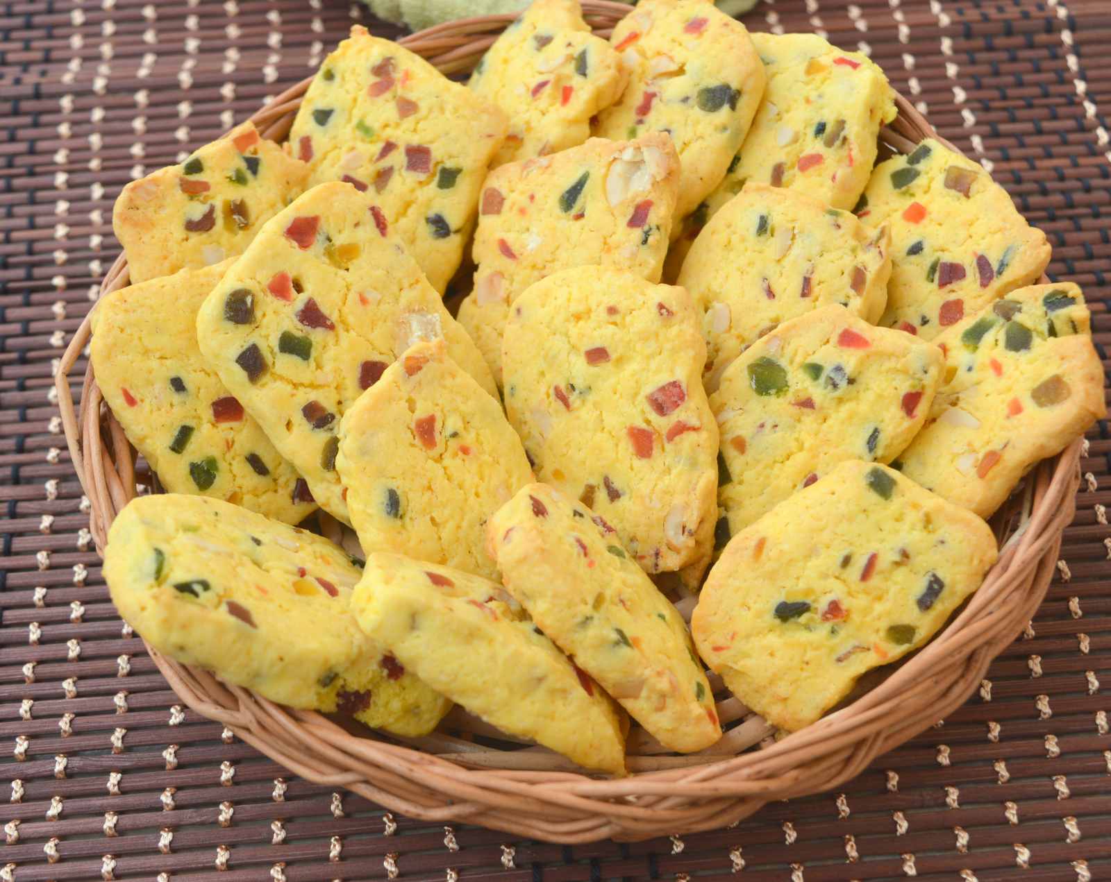 Tutti Frutti Cookies, Karachi Style Biscuits