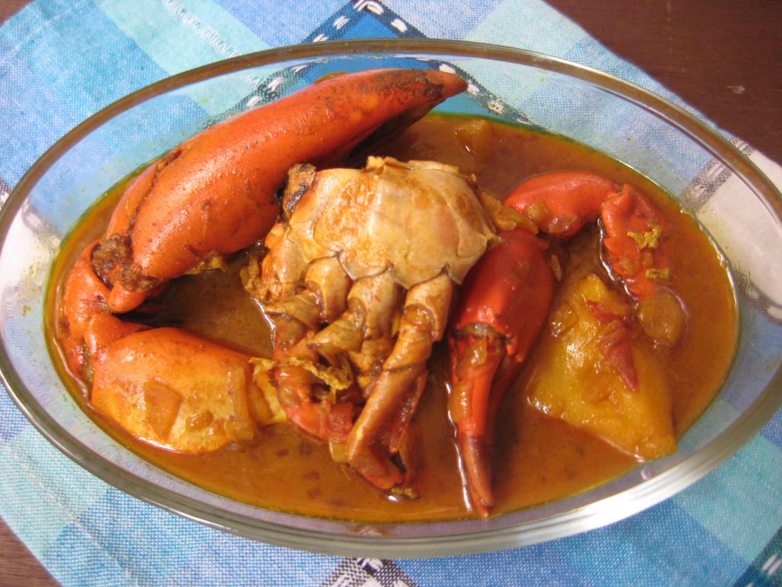 Kakrar Jhal (Bengali Crab Korma Recipe)