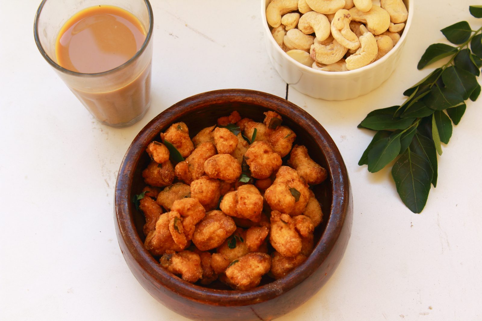Kaju Pakoda Recipe (Cashew Nut Fritters)