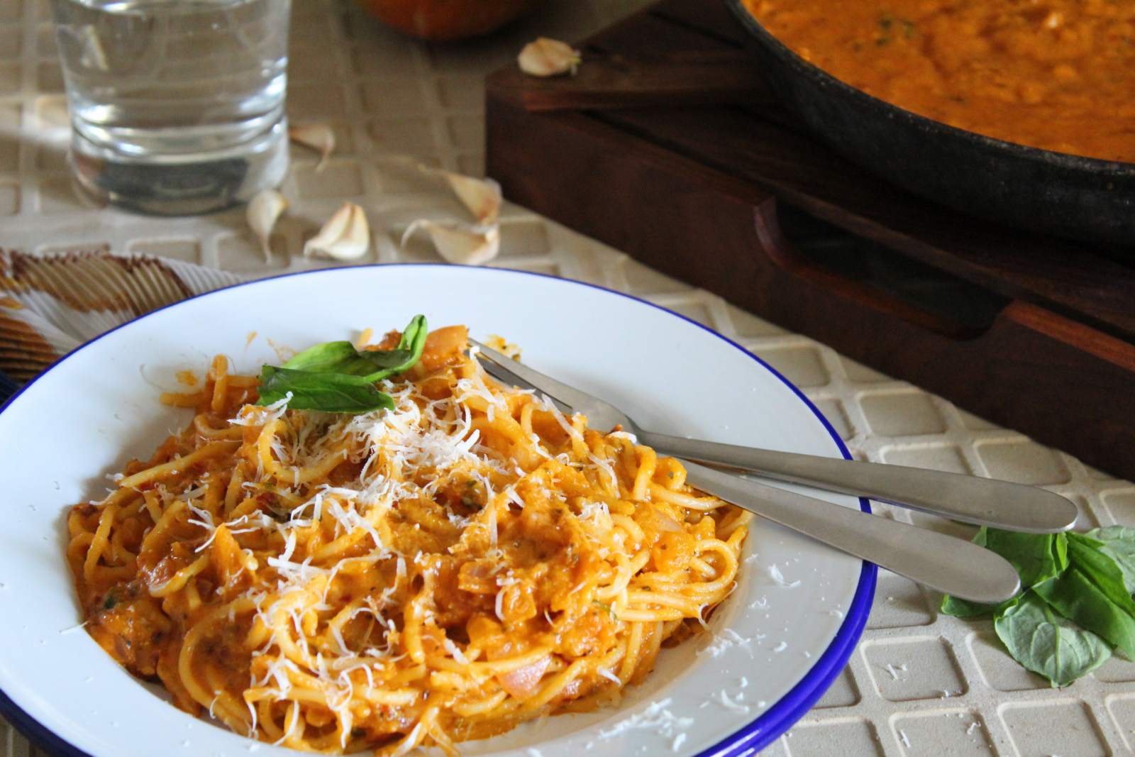 Spaghetti Pasta Recipe In Roasted Pumpkin Sauce