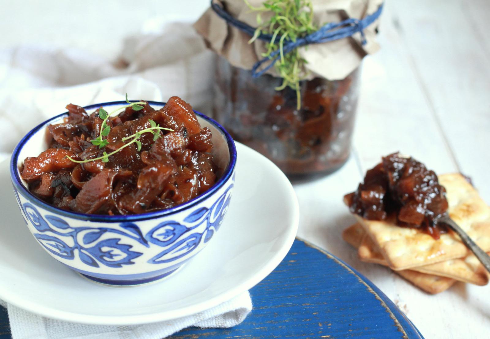 Apple Onion Chutney Recipe