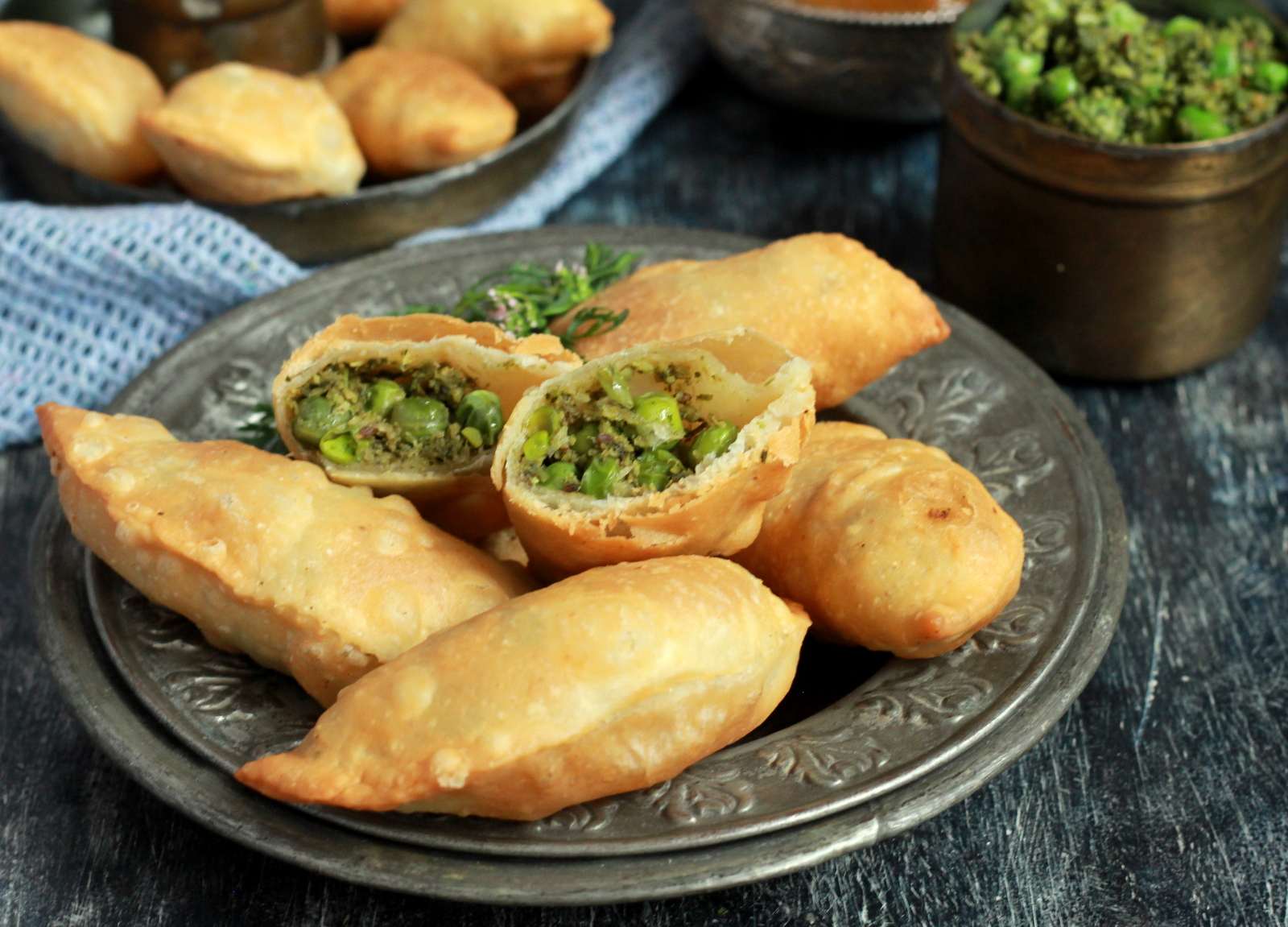 Matar Karanji /Gujiya Recipe (Maharashtrian Deep Fried Savoury Pastry)