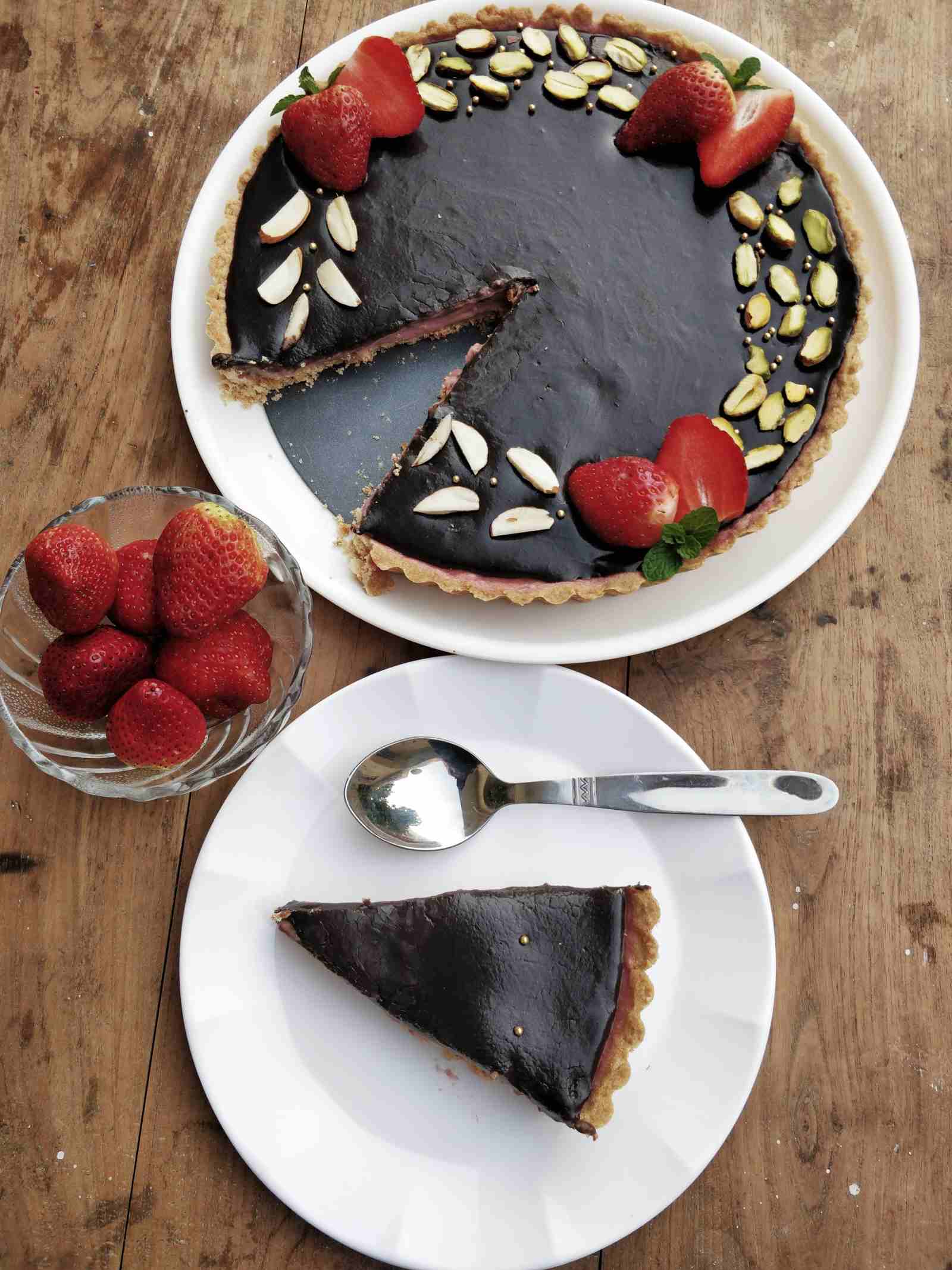 Strawberry Panna Cotta Tart With Chocolate Ganache Recipe