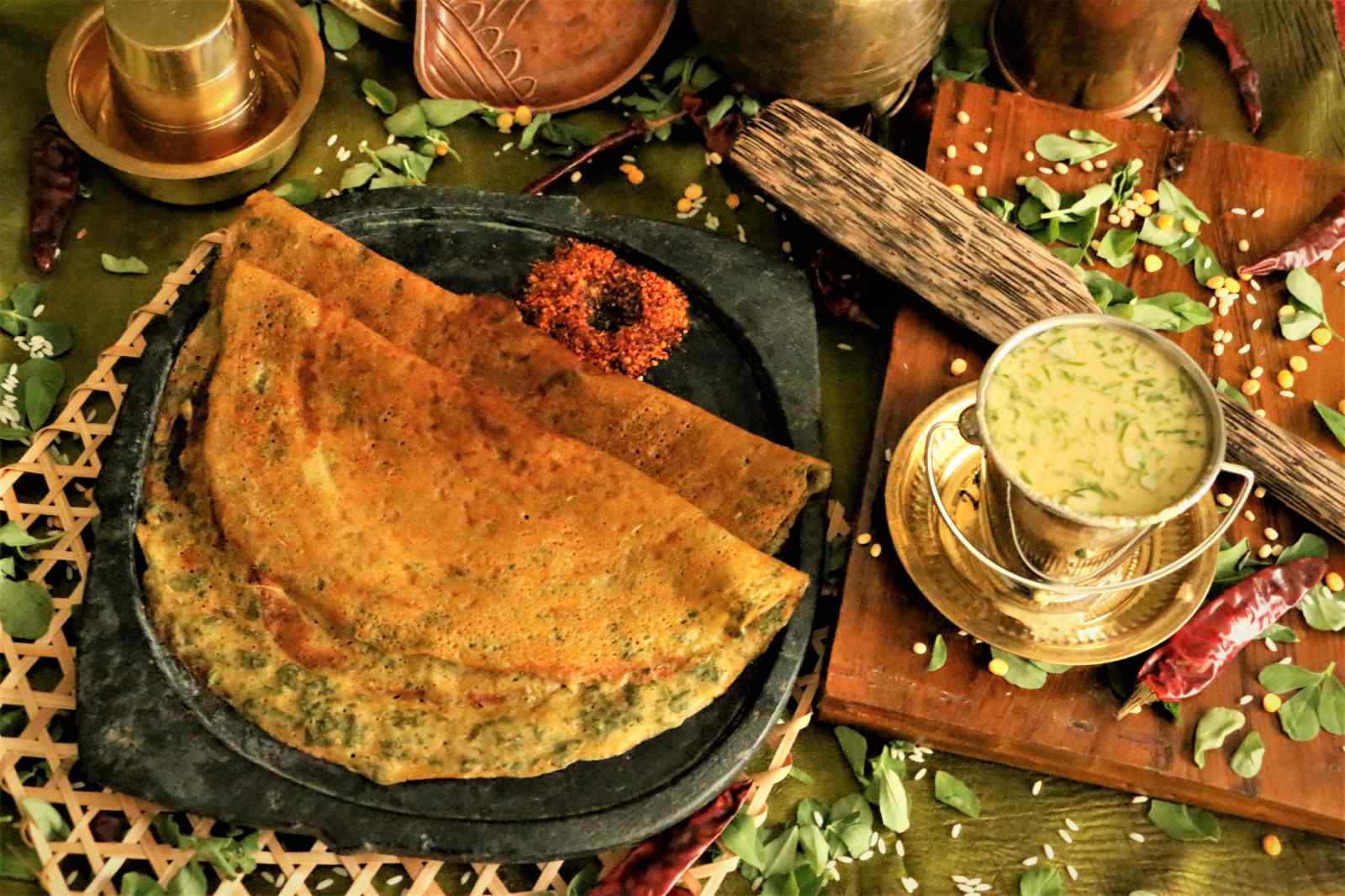 Menthya Dose (Dosa Recipe With Methi Leaves)