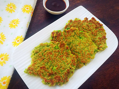 Cottage Cheese And Peas Oatmeal Pancakes Recipe By Archana S Kitchen