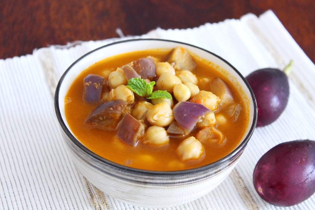 Moroccan Eggplant And Garbanzo Stew Recipe