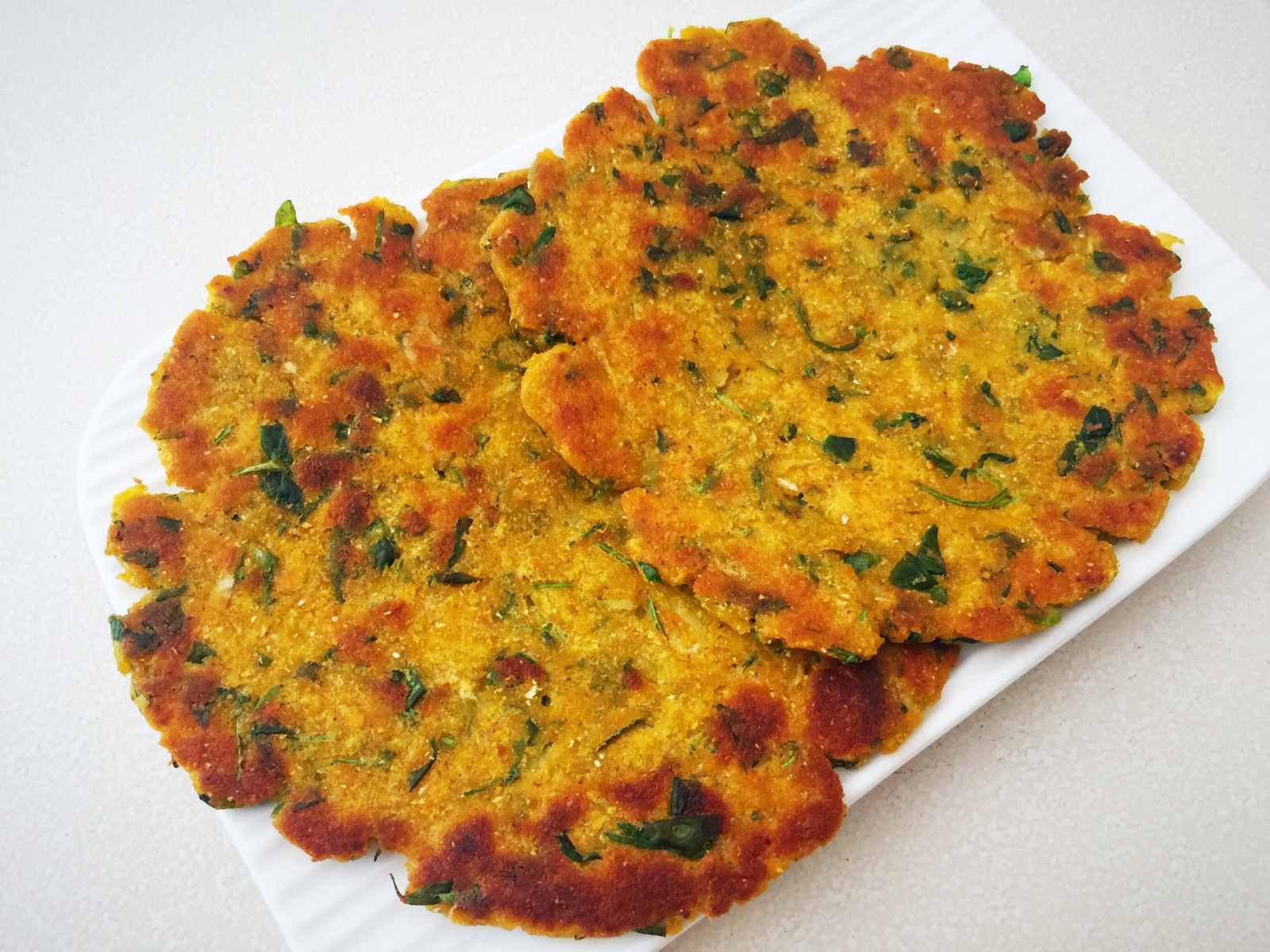 Methi, Mooli Makkai Paratha Recipe