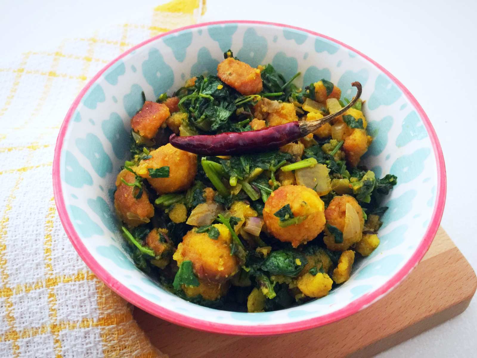 Rajasthani Methi Mangodi Sabzi Recipe