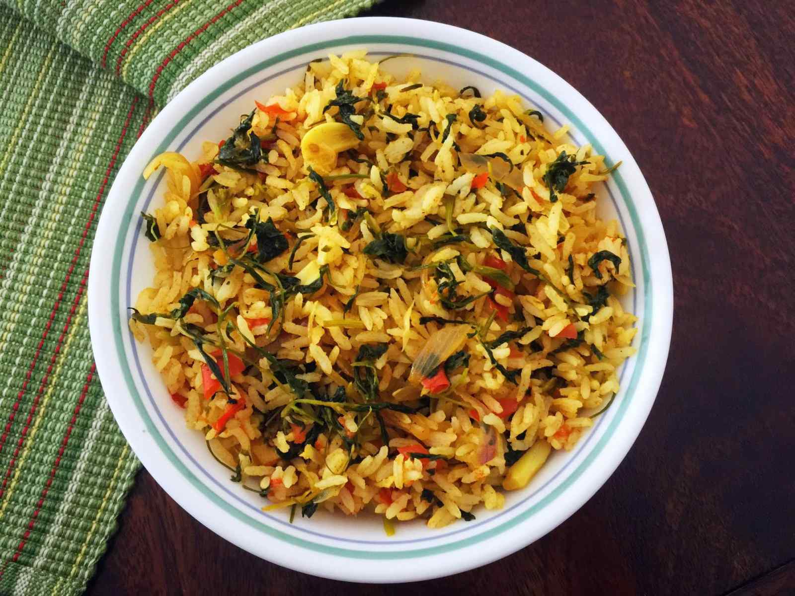 टमाटर मेथी पुलाव रेसिपी - Tomato Methi Rice (Recipe In Hindi)