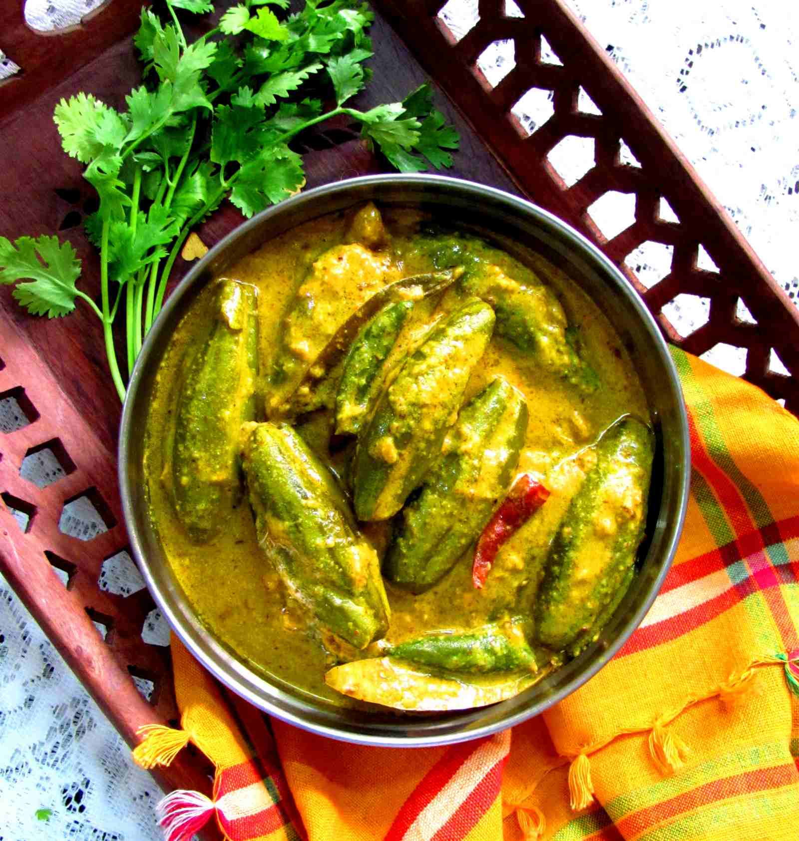 Bengali Doi Potol Recipe (Pointed Gourd In Thick Yogurt Based ...