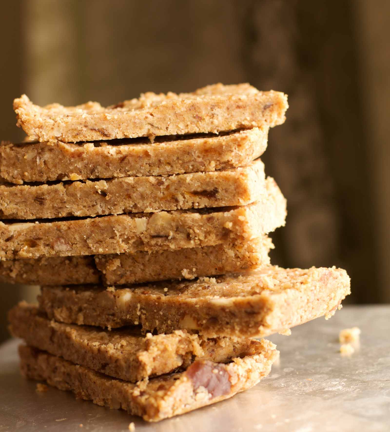 Healthy Oats And Nuts Energy Bar Recipe