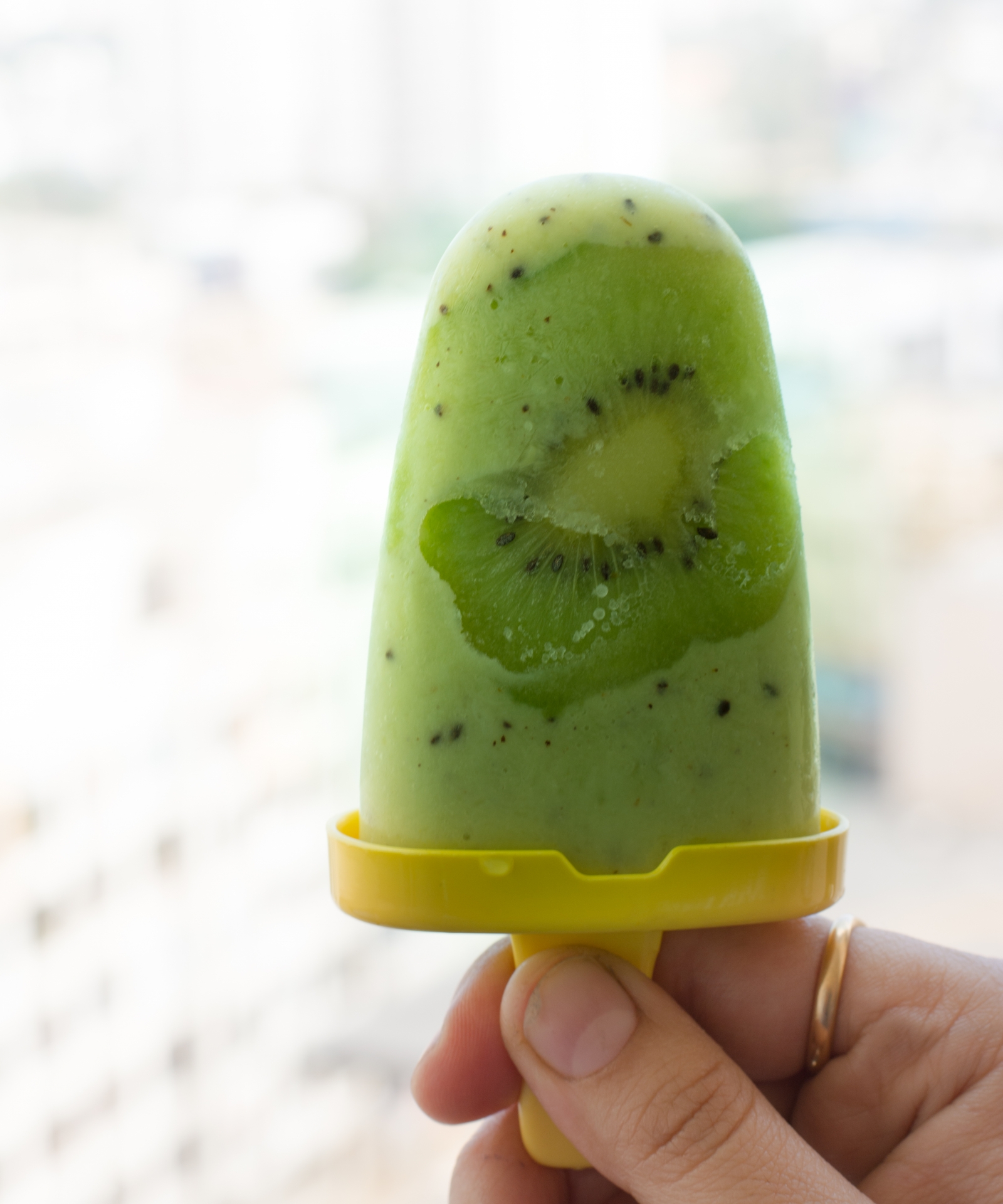 Kiwi Popsicles Recipe - Without Sugar