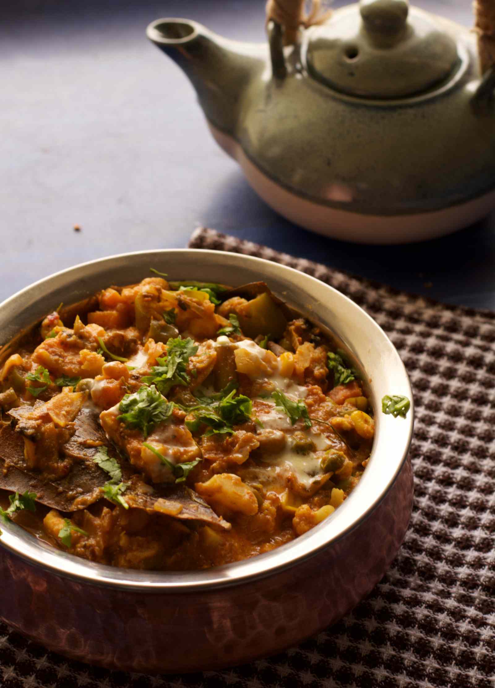 Mixed Vegetable Handi Recipe