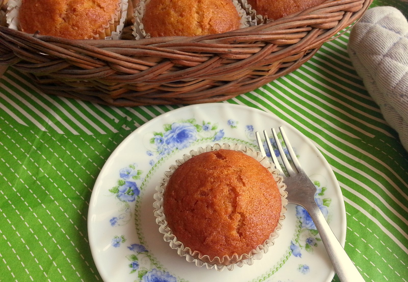 Eggless Carrot Muffins Recipe