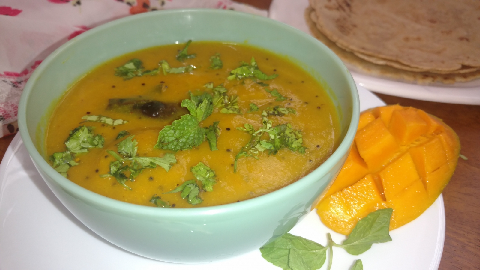 Keri Na Gotla Nu Shaak Recipe - Gujarati Style Ripe Mango Curry 