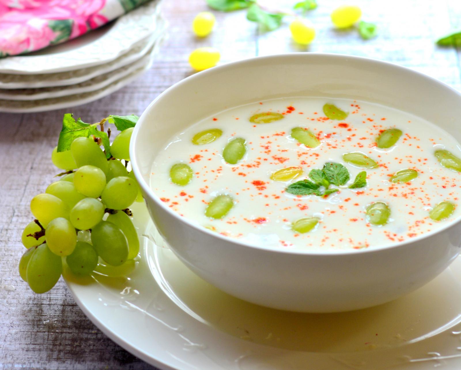 Angoor Raita Recipe