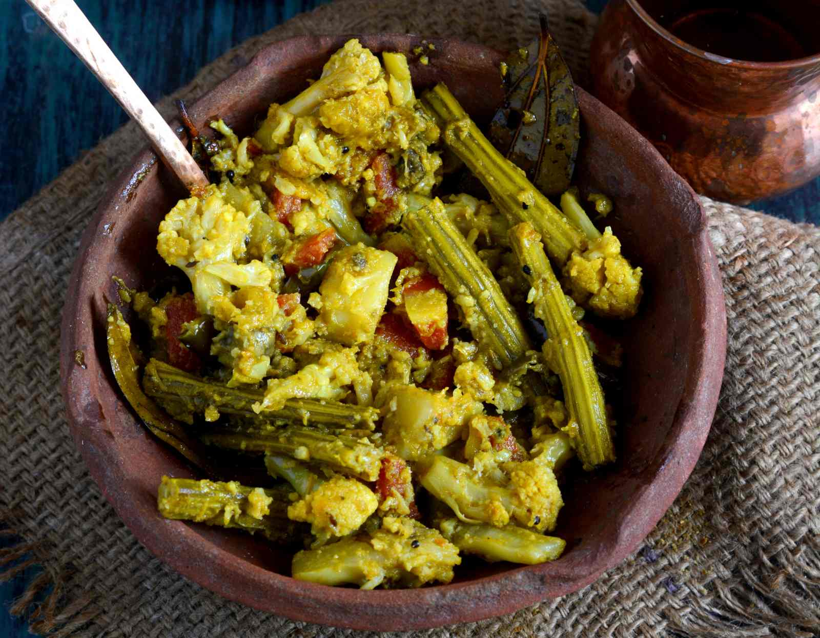 Bengali Style Labra Recipe - Mix Vegetable Sabzi Bengali Style Labra Recipe - Mix Vegetable Sabzi