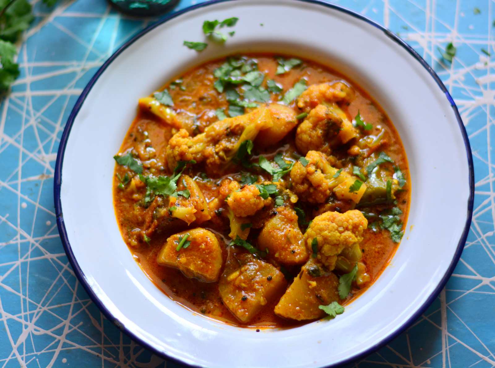 Potato And Cauliflower In Peanut Curry Recipe