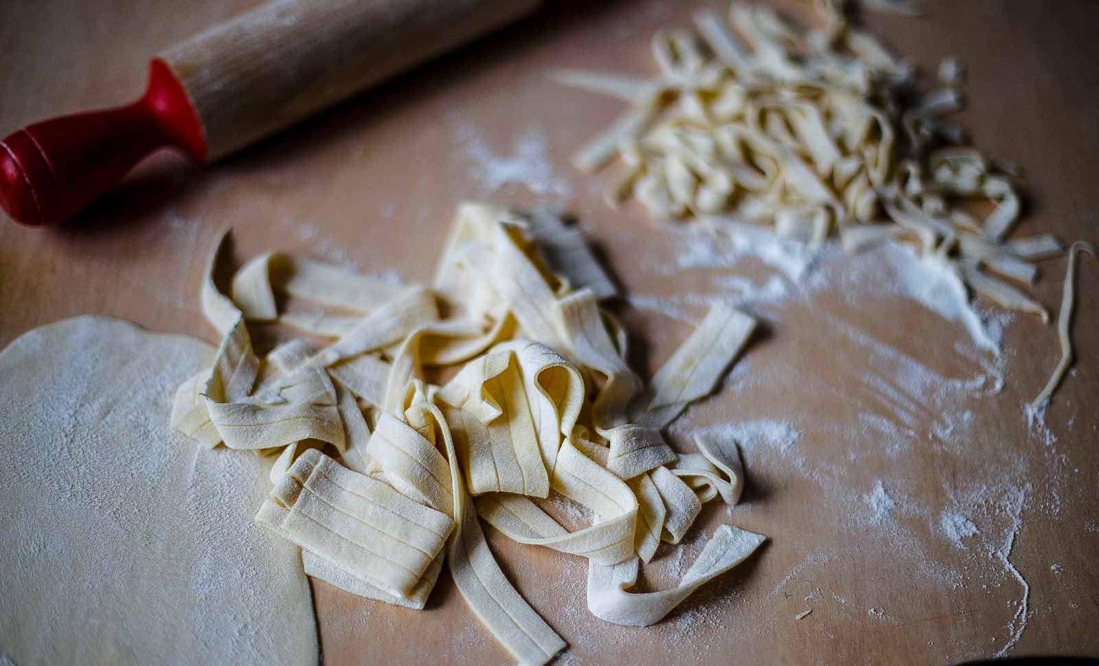 How to Make Homemade Flat Noodles With Egg Recipe