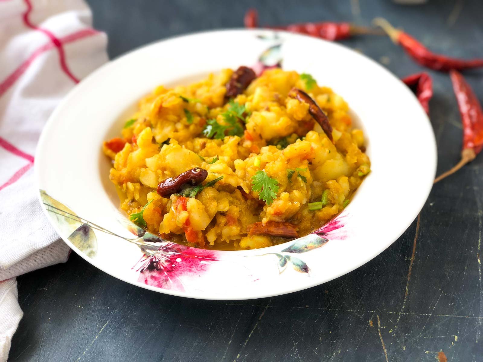 Kumaon Style Thechwani Recipe-Mooli Aloo Sabzi