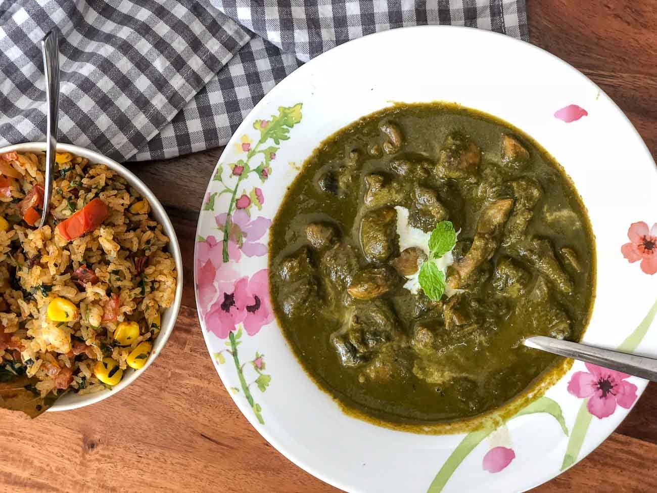 Palak Mushroom Makhani Recipe - Creamy Spinach & Mushroom 