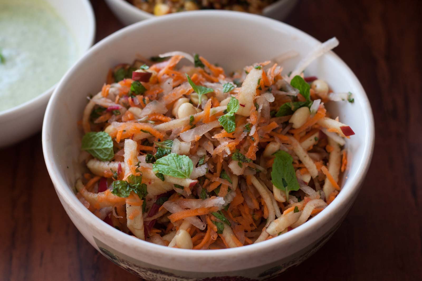 Raw Papaya, Apple & Carrot Salad Recipe