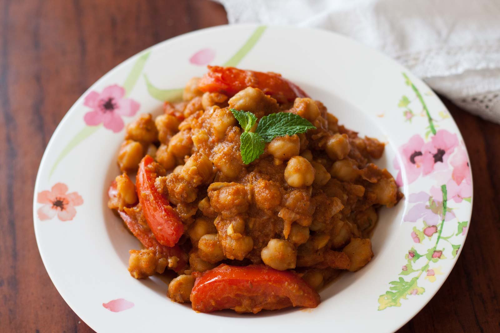 Tamatari Chole Recipe