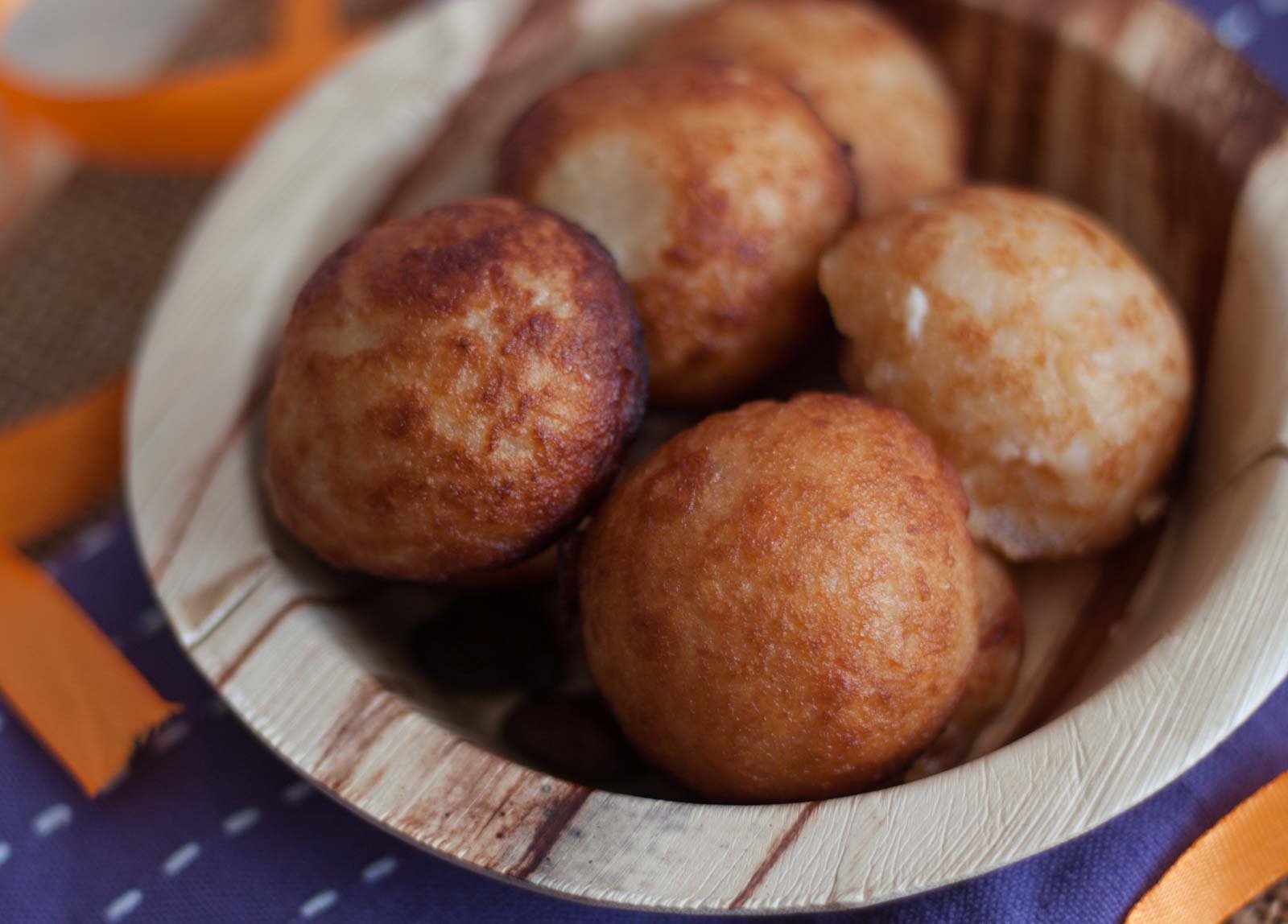Andhra Style Paakundalu/ Pakam Undalu Recipe (Rice flour Coconut Fritters) Andhra Style Paakundalu/ Pakam Undalu Recipe (Rice flour Coconut Fritters)