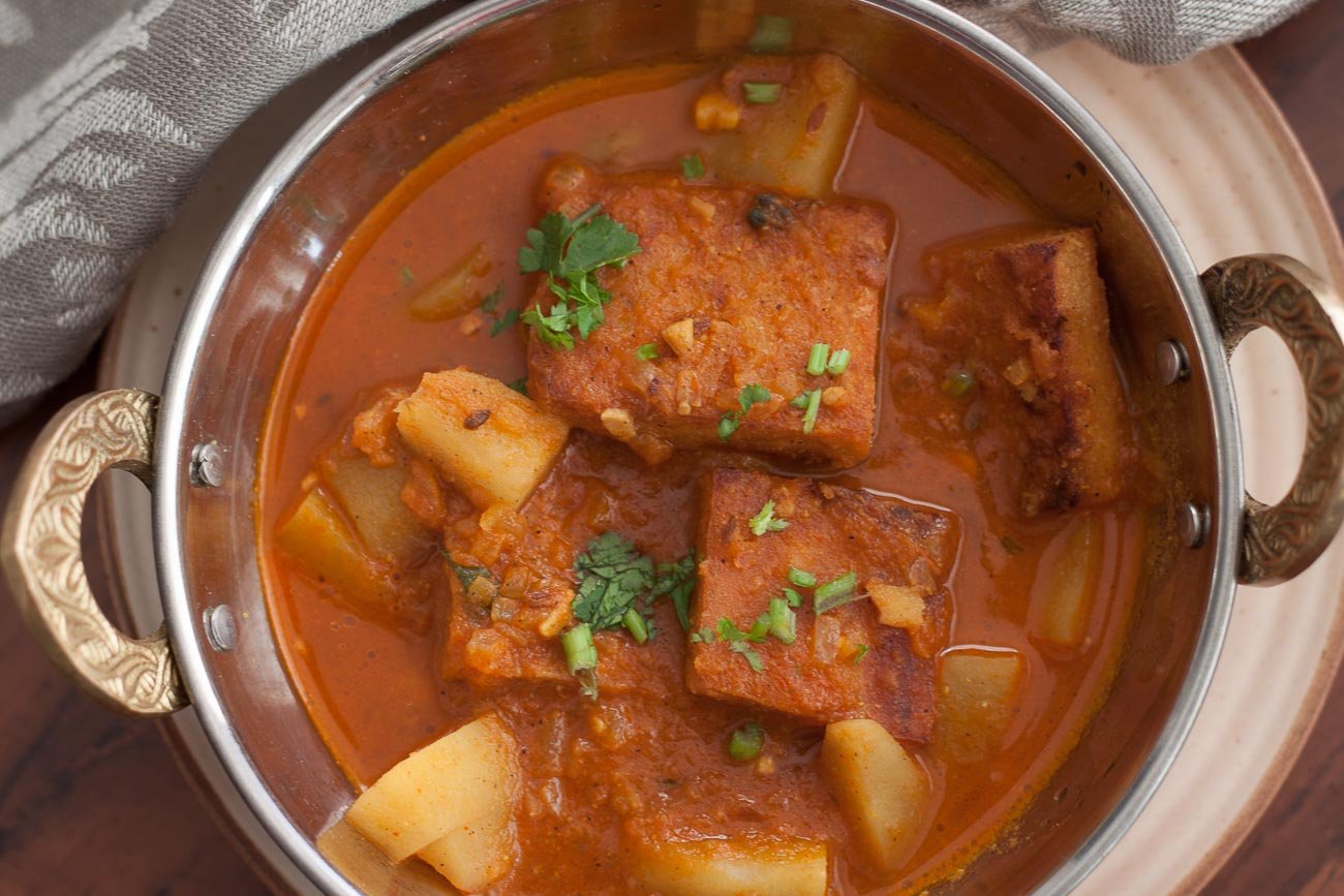 Bengali Style Dhokar Dalna Recipe (Spiced Lentil Cakes in Tomato Gravy Recipe) 